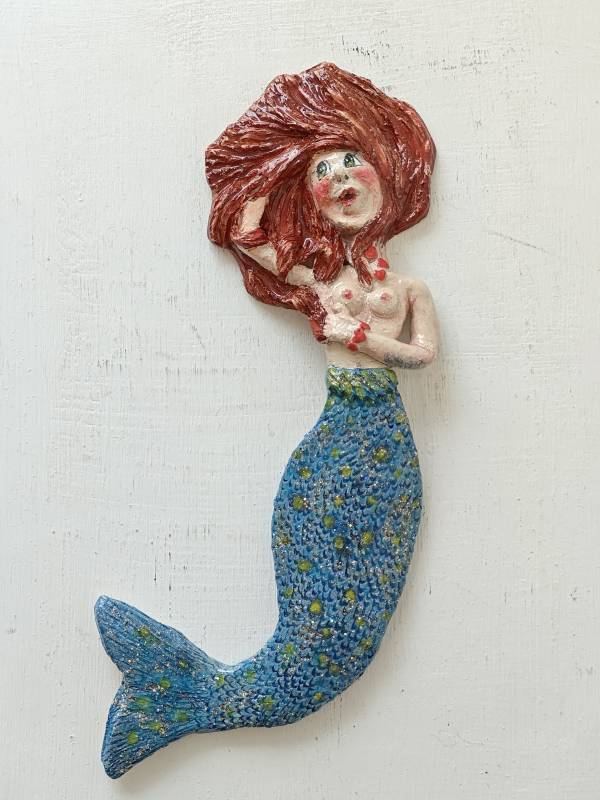 - a , Ceramic Sculpture by Dorienne Carmel, measuring 30 x 18 cm (H x W) £85